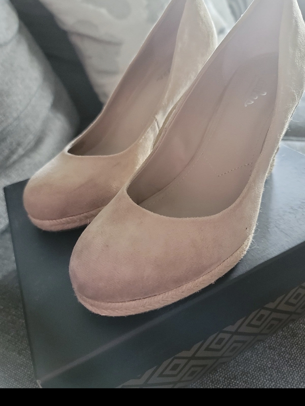 Charles David Nude Suede Wedge Pumps